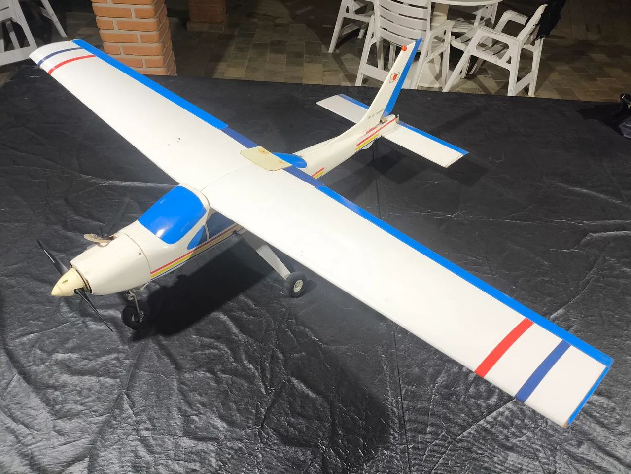 Aeromodelo Glow Cessna Cardinal 