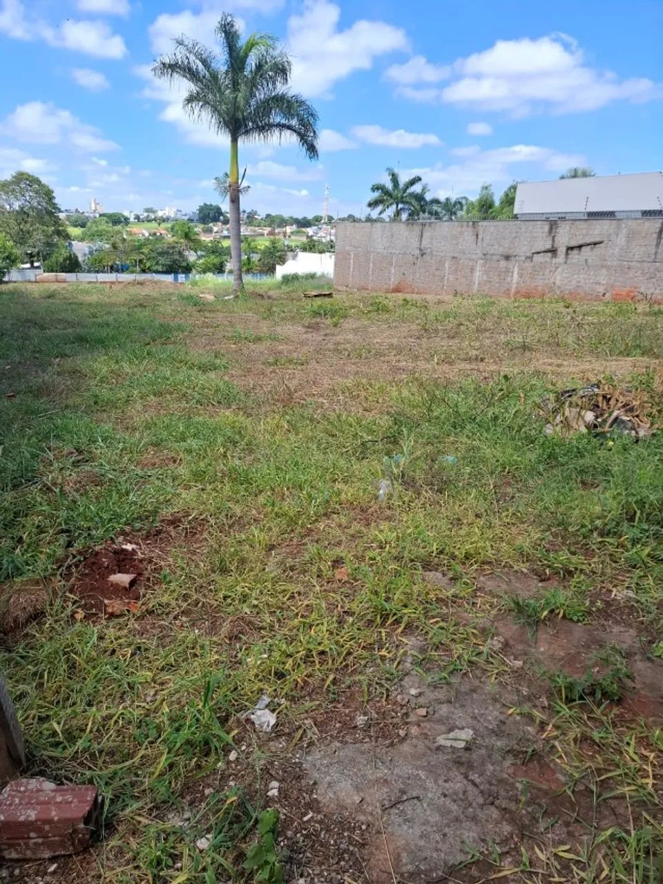 Terreno 2.324m2 - Foto 2