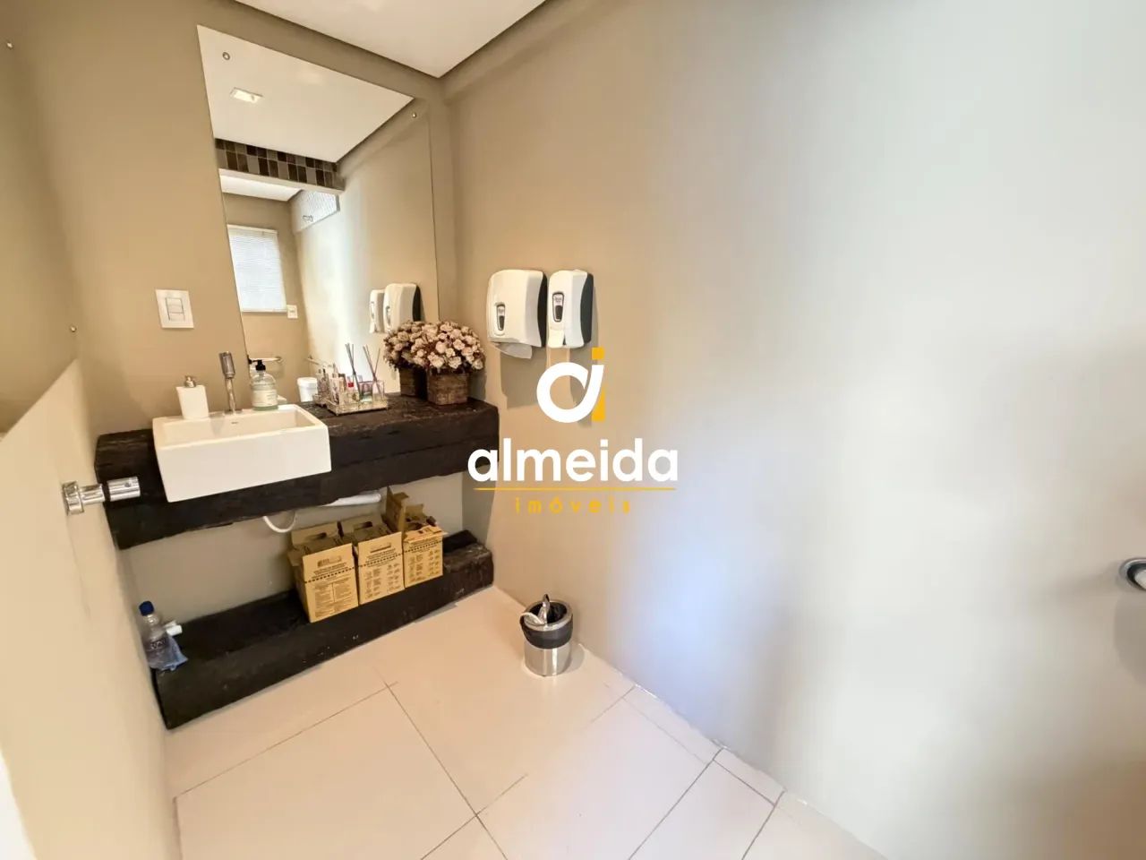 Casa comercial ampla no Centro - Foto 5