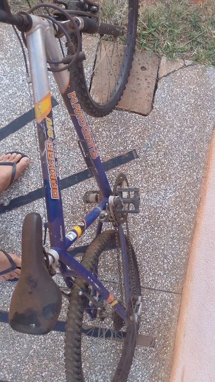 Bicicleta aro 26 quadro de alumínio  - Foto 3