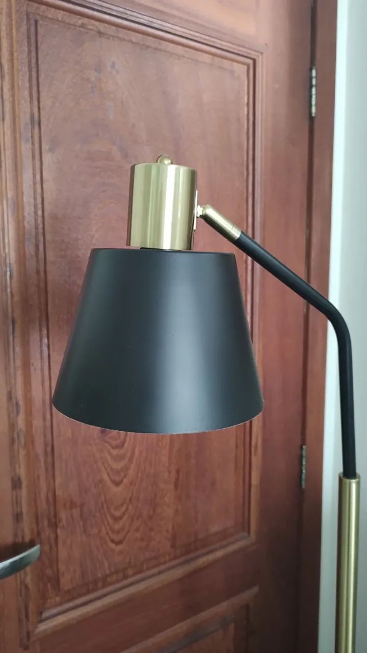 Luminária de chão,linda!  - Foto 5