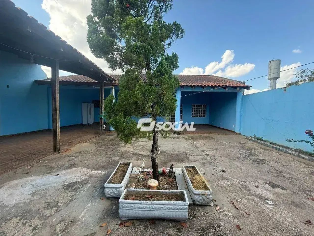 Excelente casa com 04 quartos sendo 1 suite á 200m da Av Jatuarana - Foto 3