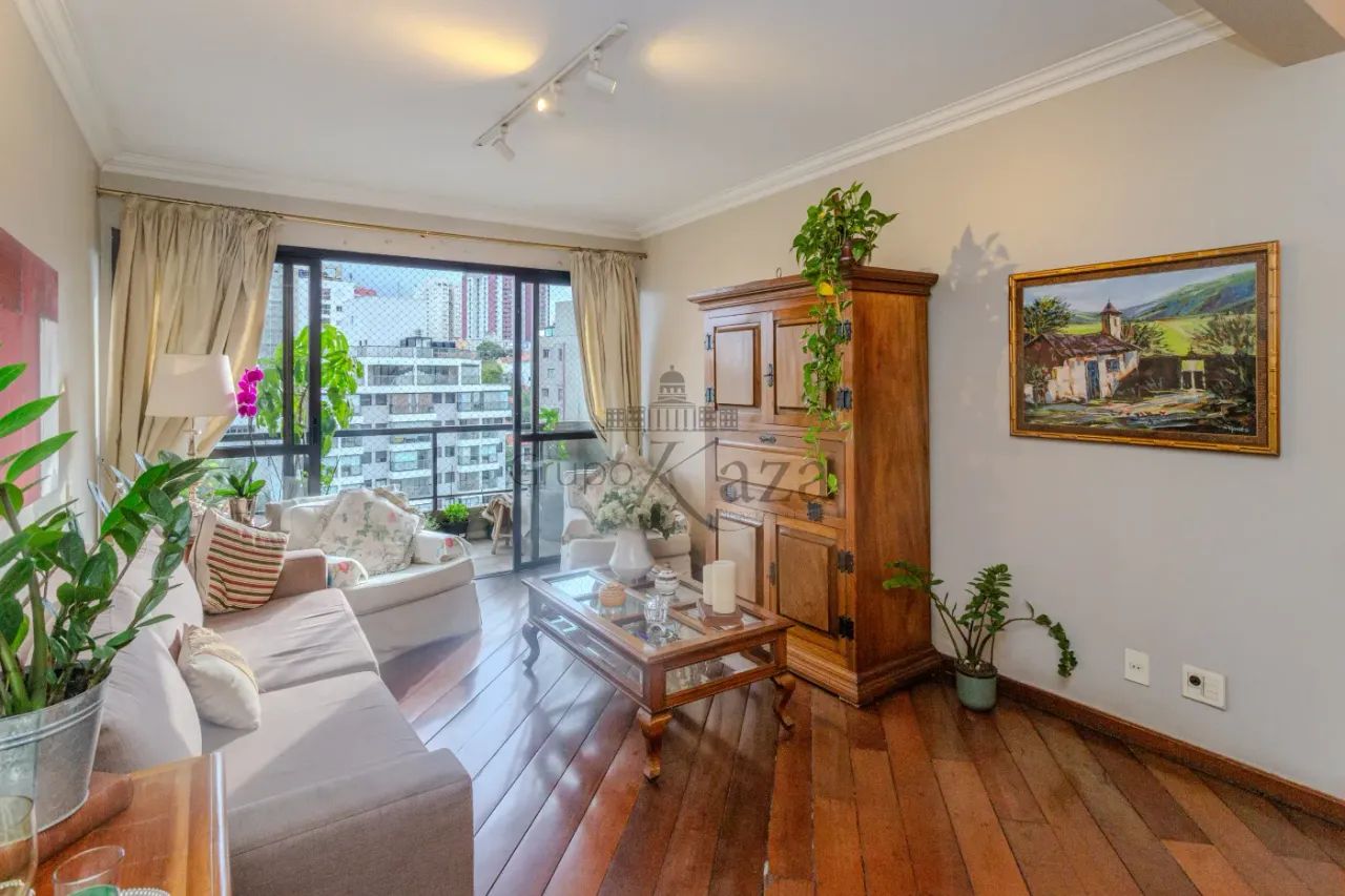 Apartamento - Vila Madalena - 3 Dormitórios - 132m².