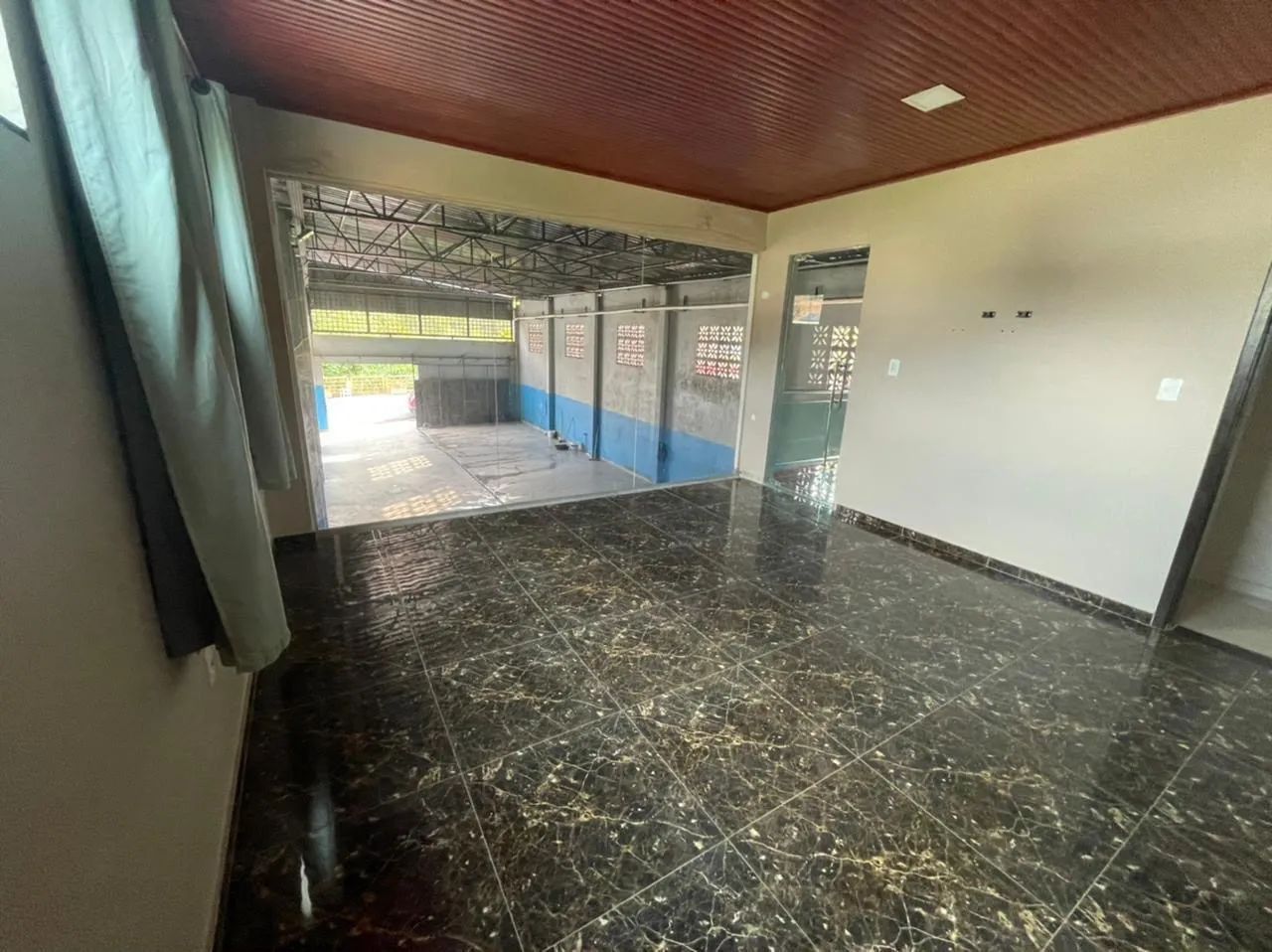 GALPO COM APARTAMENTO  - Foto 4