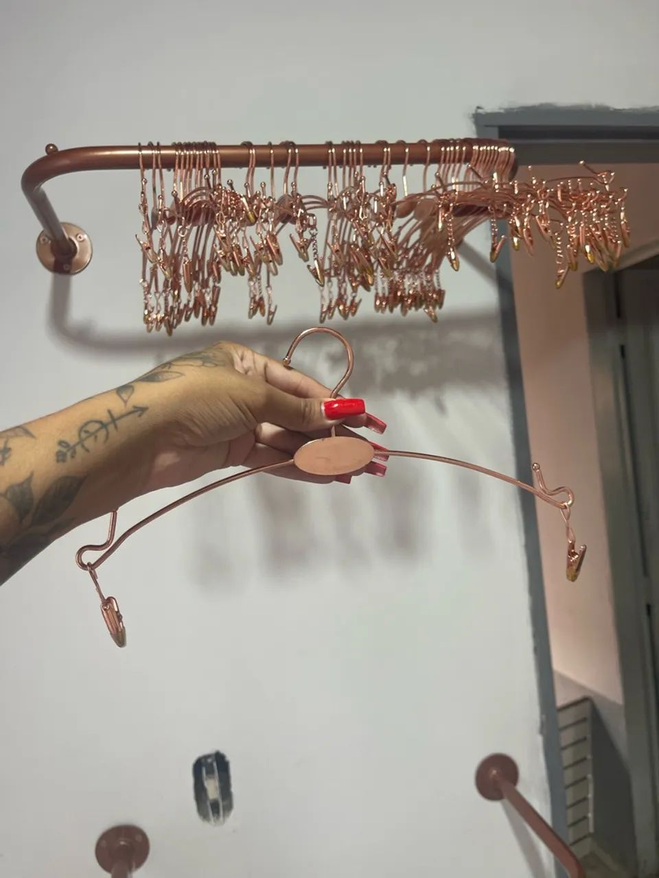 Cabides para loja 