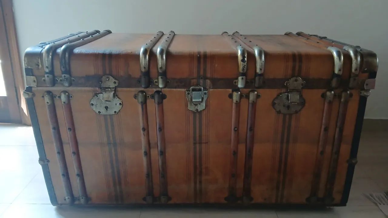Baú antigo
