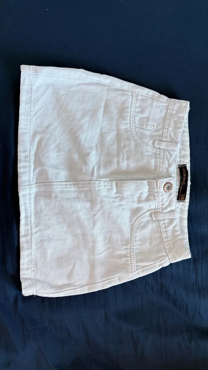 Mini Saia jeans branca 