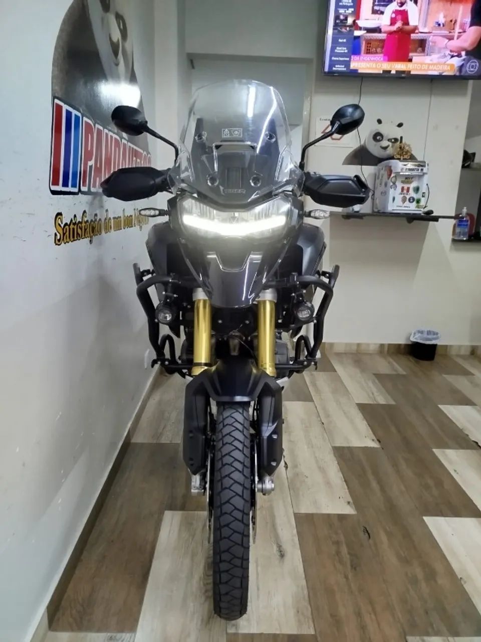 TRIUMPH TIGER 1200 BLACK EDITION - Foto 2