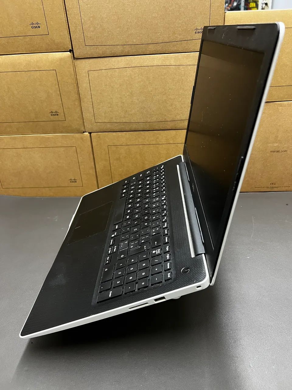 Notebook Dell |  Intel Core i7 8Th  | Vídeo Radeon 2GB | 8GB | SSD 256Gb - Foto 3