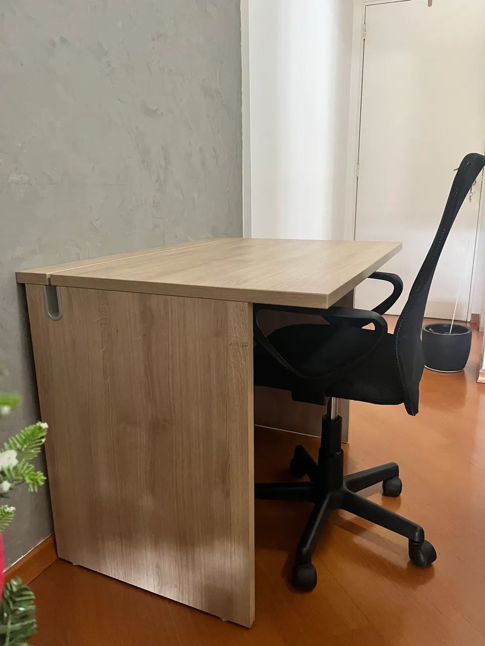 Mesinha e cadeira de escritório  - Foto 3