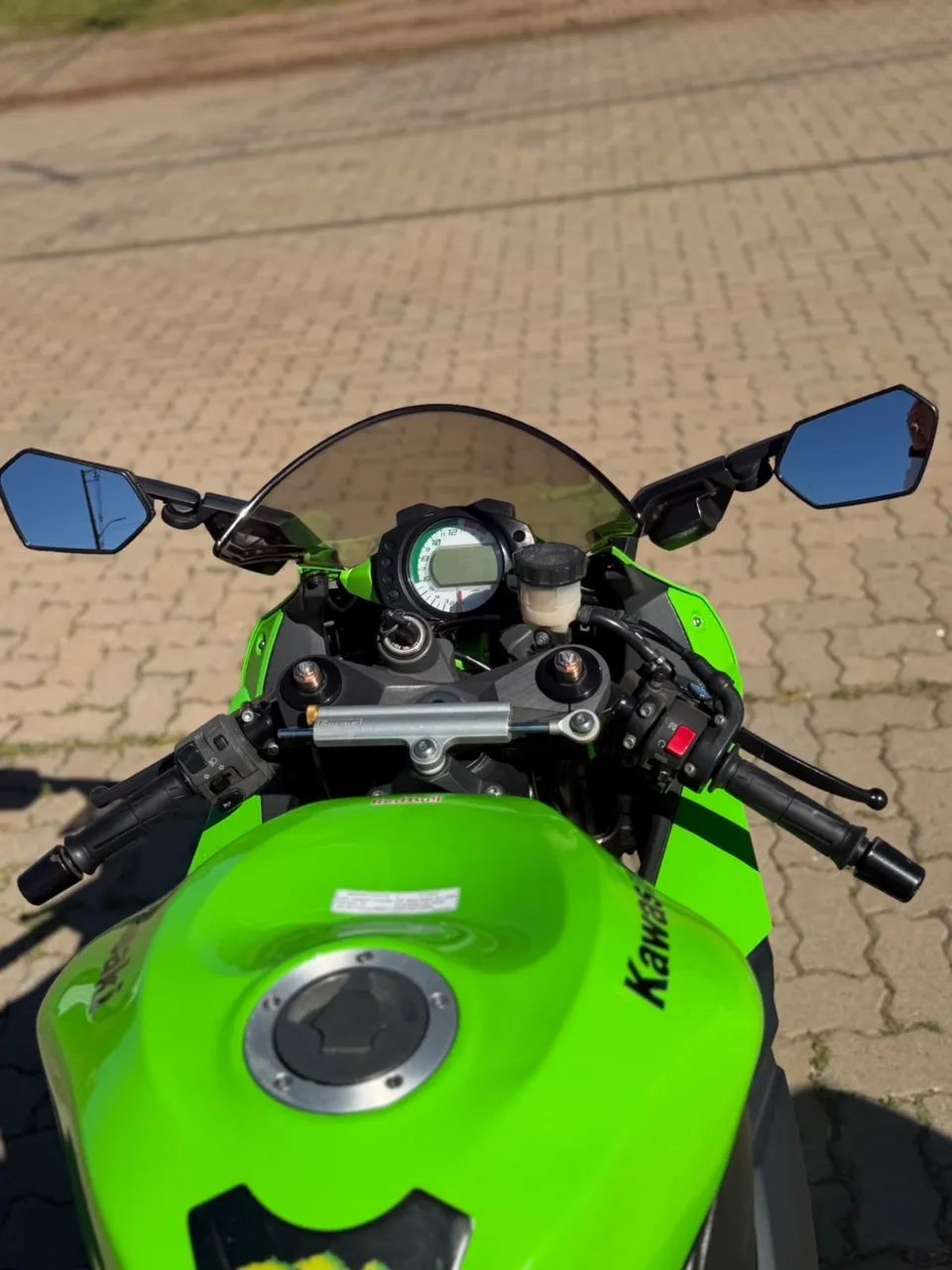 XXR 10j マルチ　一本　廃盤 Ninja Zx-10/ Zx-10r 1000cc 2010 - 1519095642 | OLX