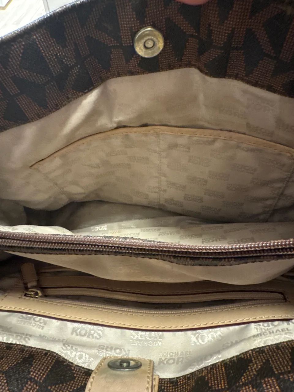 Bolsa Michael Kors grande usada  - Foto 3