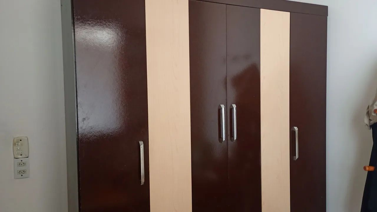 Vende guarda roupa 