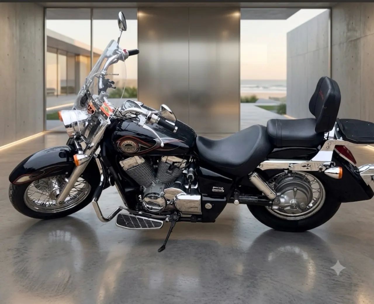 Shadow 750