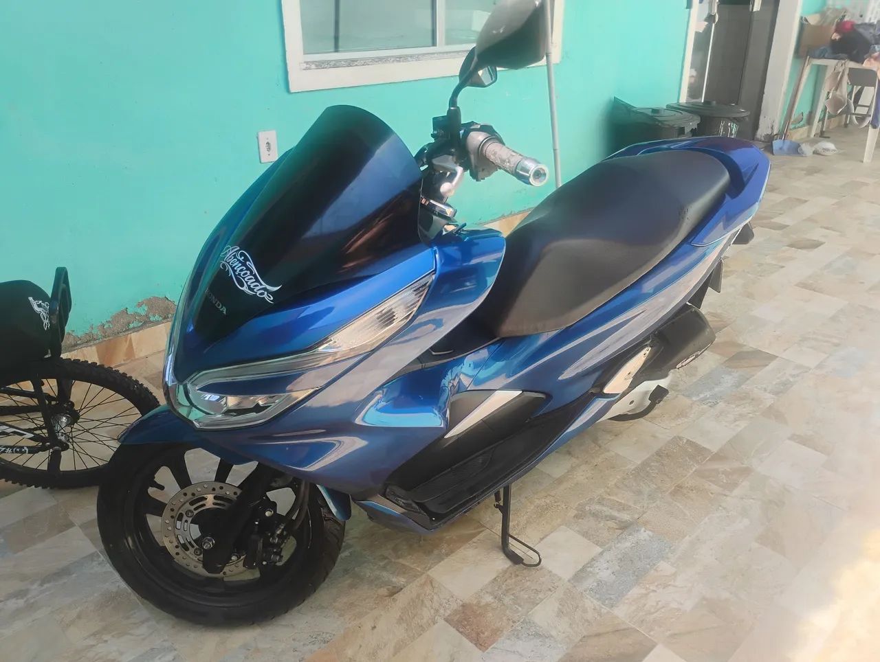 Moto semi nova