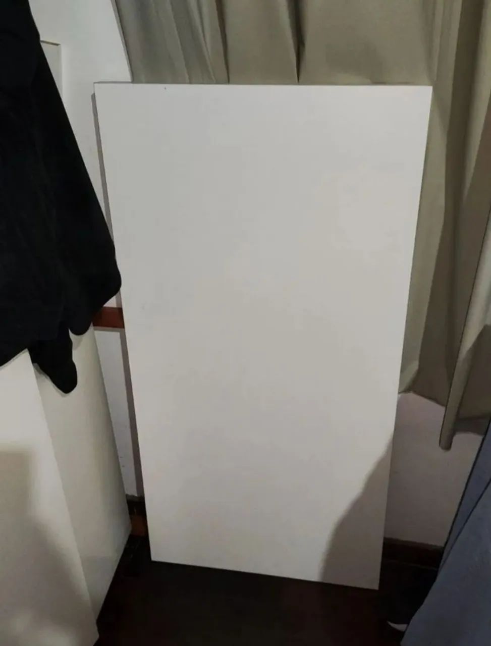Mesa de escritório 1.20 por 60cm - Foto 2