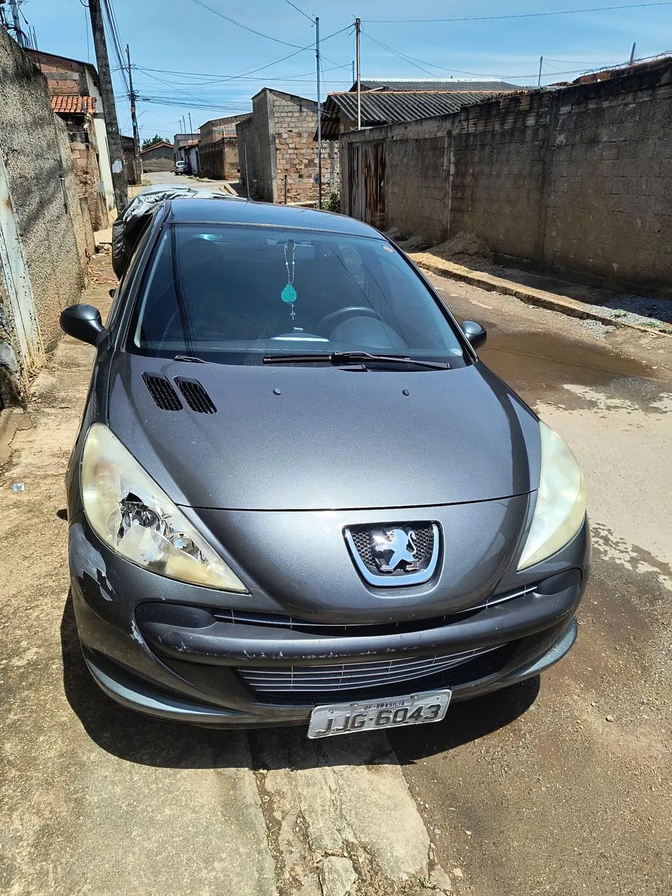 Peugeot 207 SEDAN PASSION XR 1.4 FLEX 8V 4P 2011