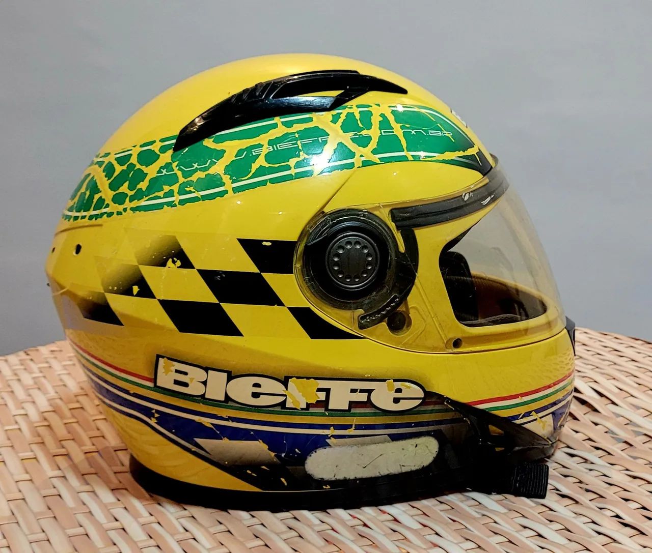 Capacete Bieffe - Foto 2