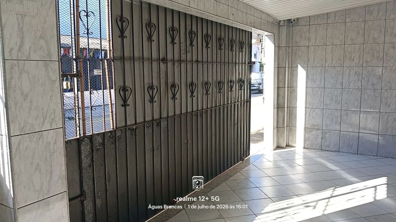 Vendo Belíssima casa em Água Branca - Foto 5
