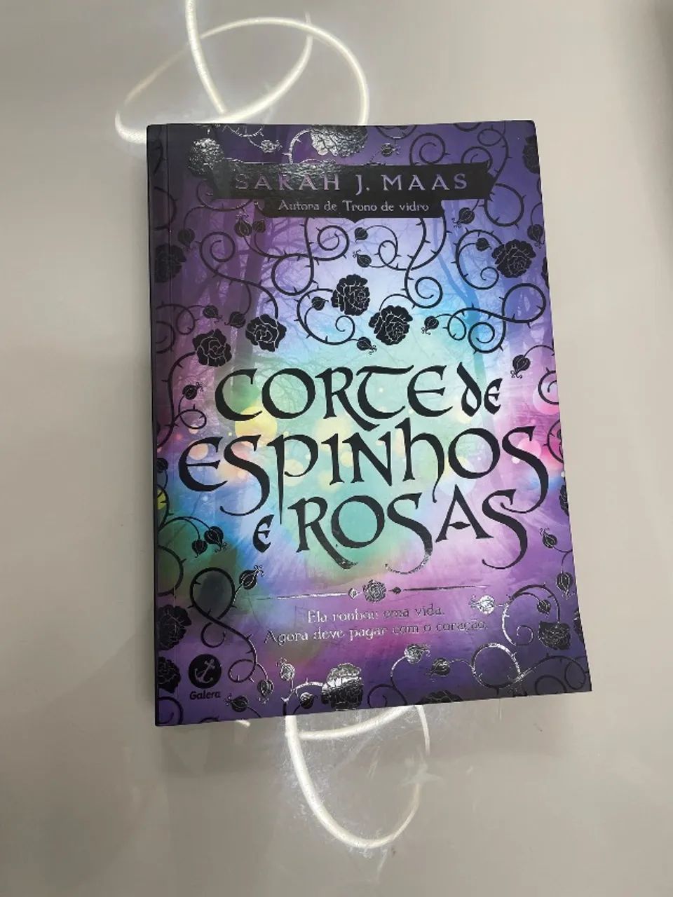 corte de espinhos e rosas
