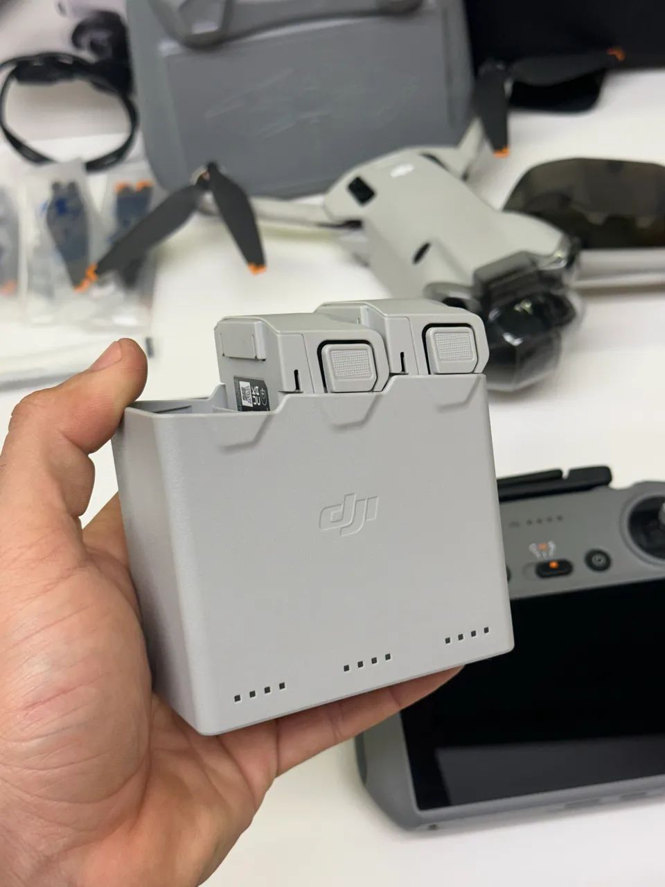 Drone Dji Mini 4 Pro combo fly more - Foto 3
