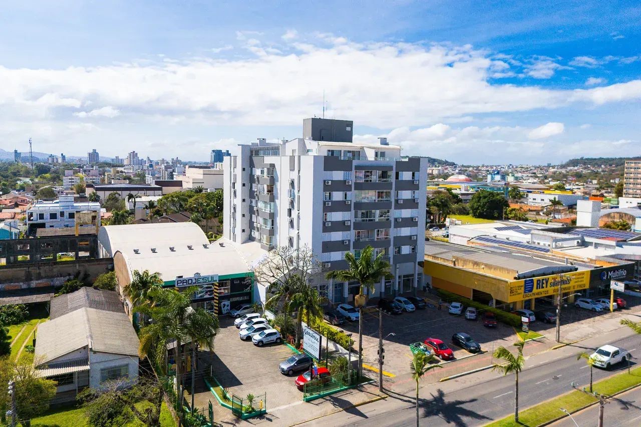 Ampla Sala Comercial de 750 m² para Locação  Mezanino  Cidade Alta, Araranguá/SC - Foto 2