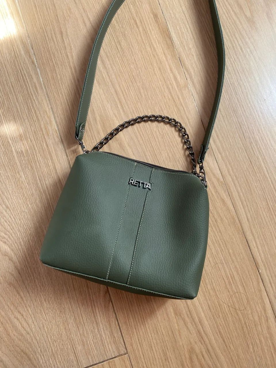bolsa transversal verde retta