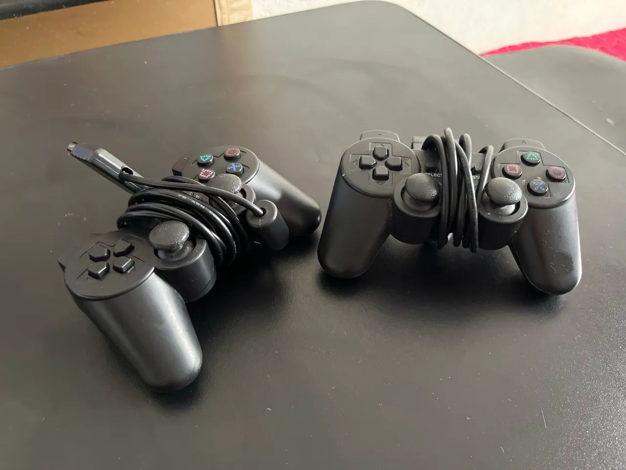 Ps2 Slim com LEITO DE DISCO + 2 controles + 30 jogos em DVD - Foto 3