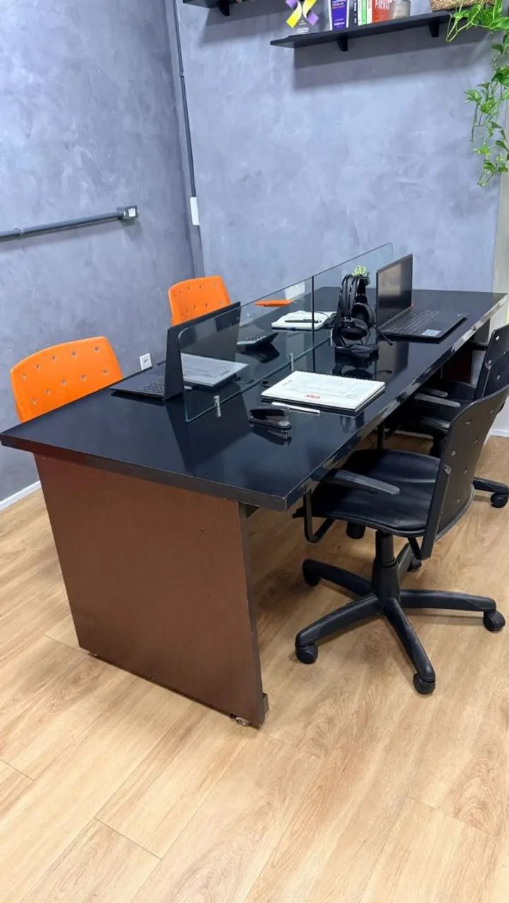 Mesa de escritório para venda 