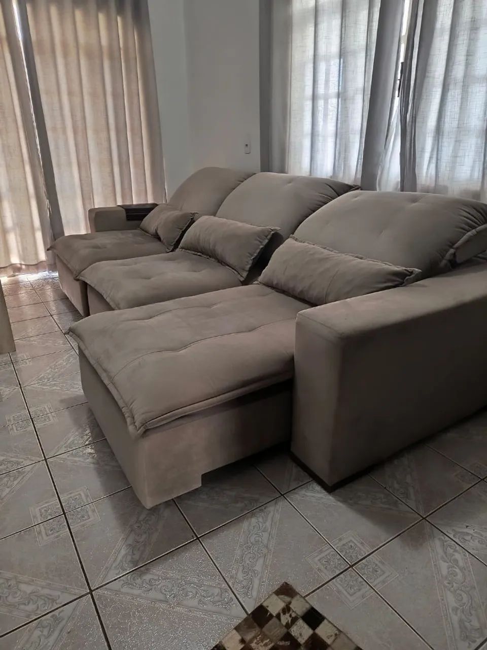 Vendo sofá 320 de comprimento 180 aberto 