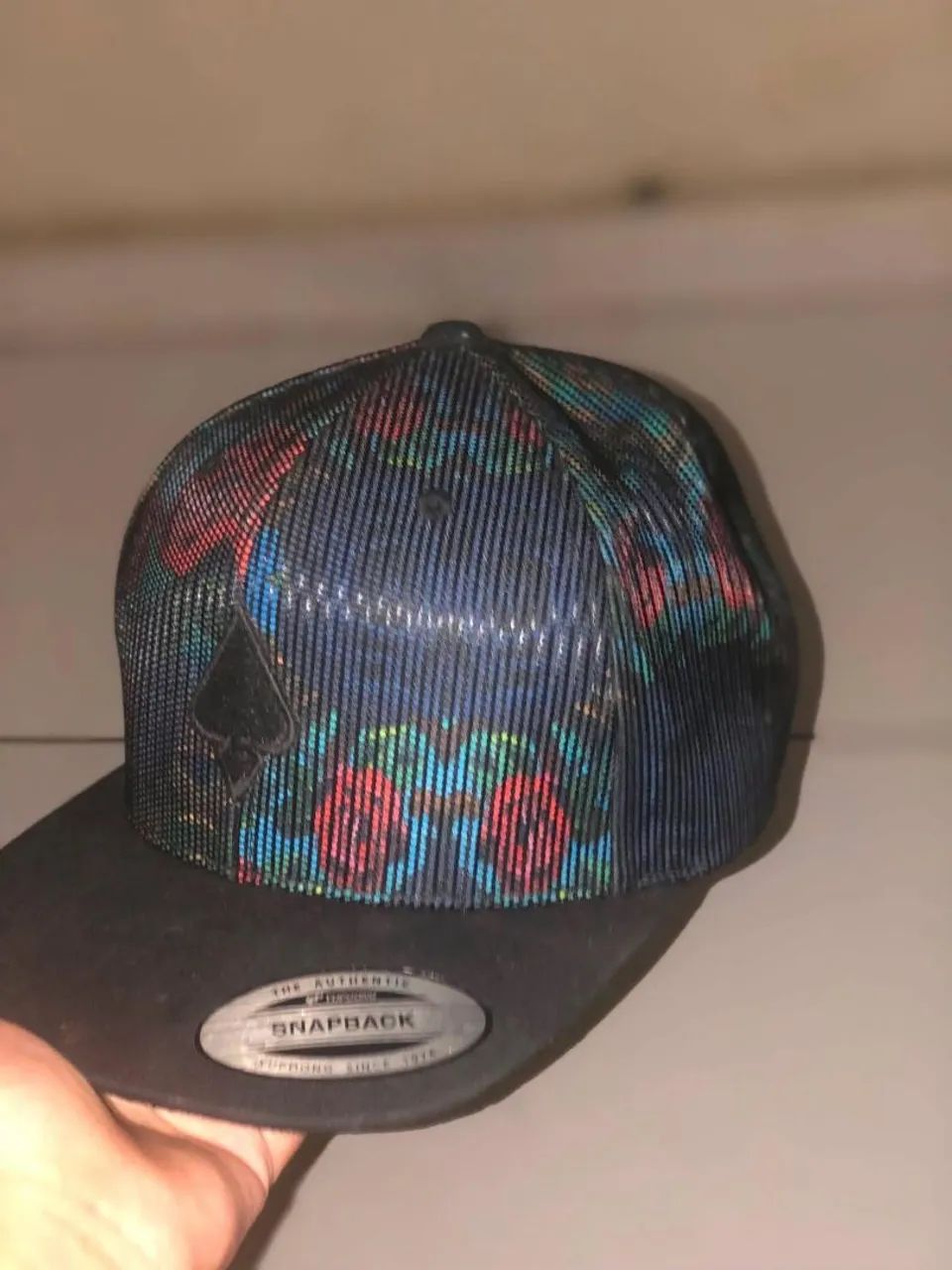 Boné floral da mcd novo!!