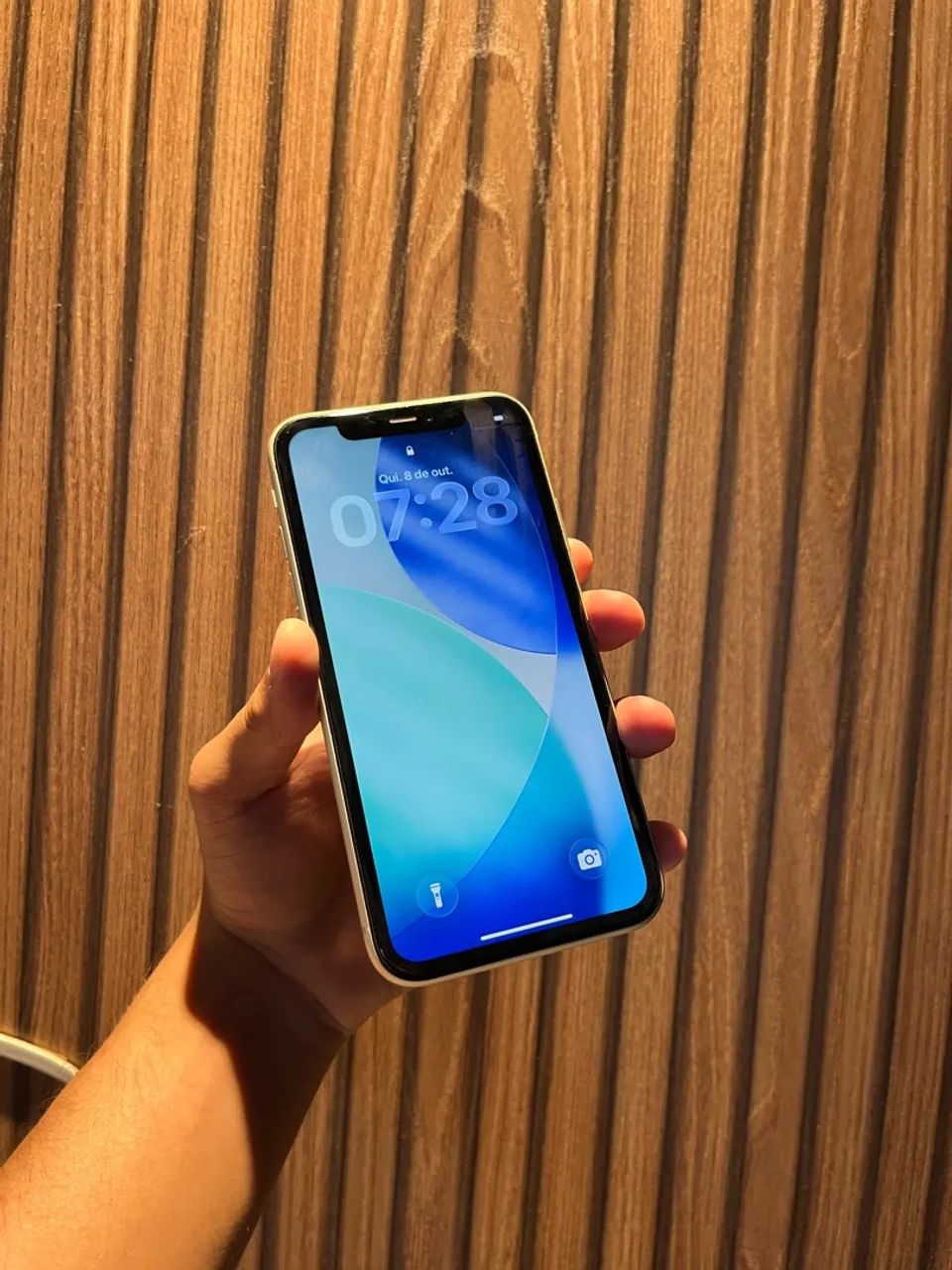OPORTUNIDADE! IPHONE 11 64 GB 
