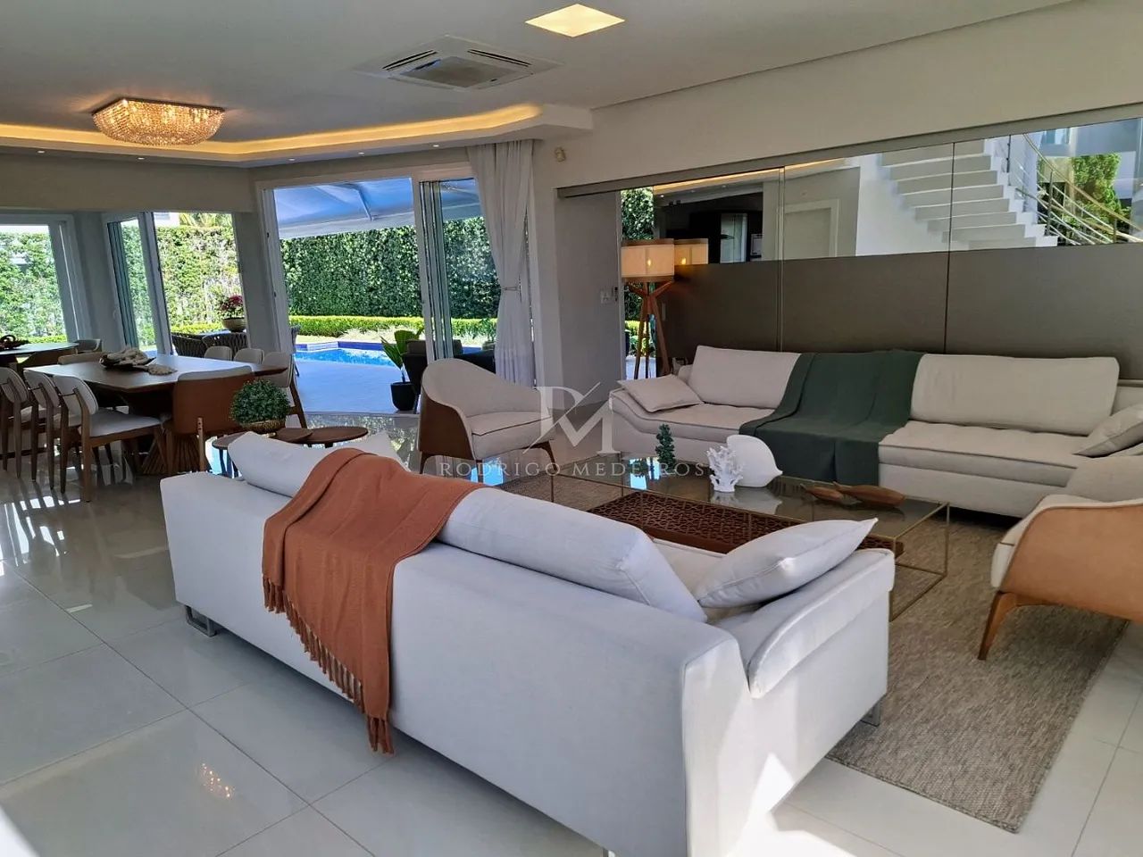Casa 4 su ítes à venda em Jurerê Internacional, Florianópolis-SC - Foto 4