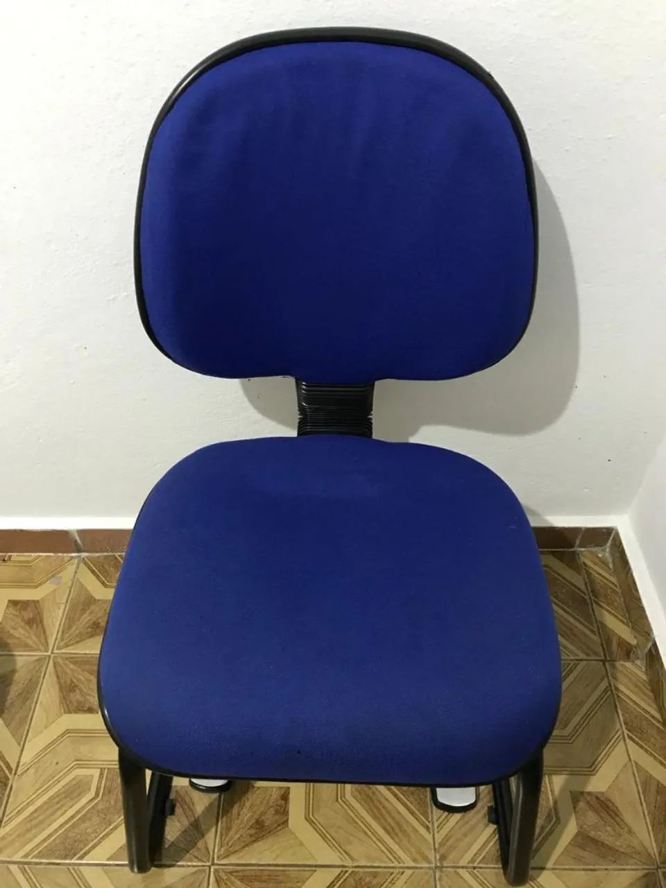 Cadeira Almofadada Seminova 