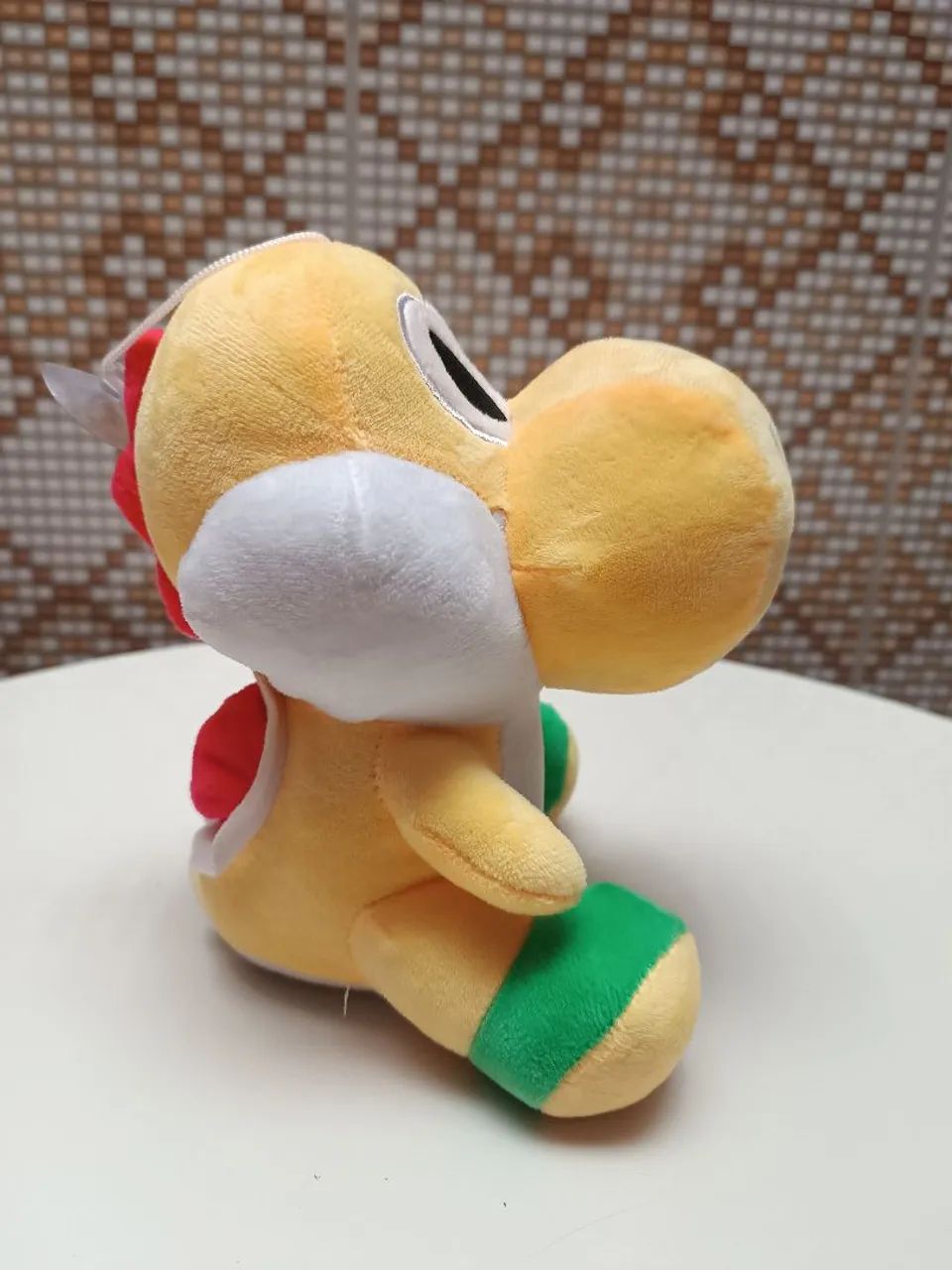 Pelúcia Yoshi Amarelo com ventosa - Foto 5