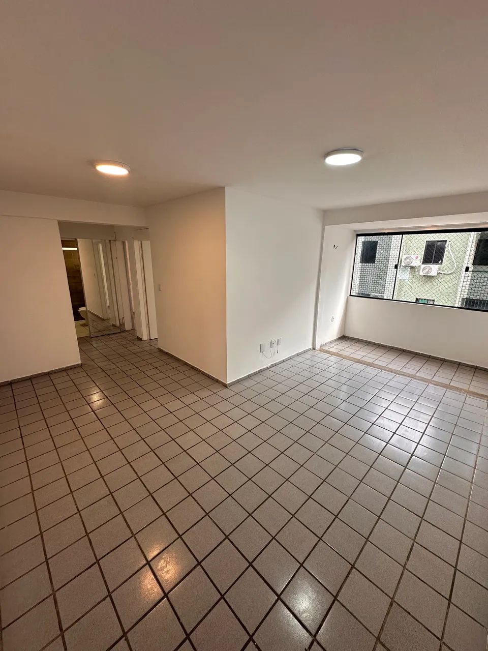 Apartamento de 3 quartos no bessa 
