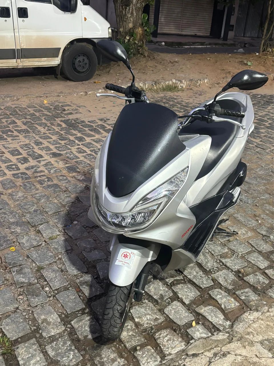 Vendo pcx 2017 - Foto 2