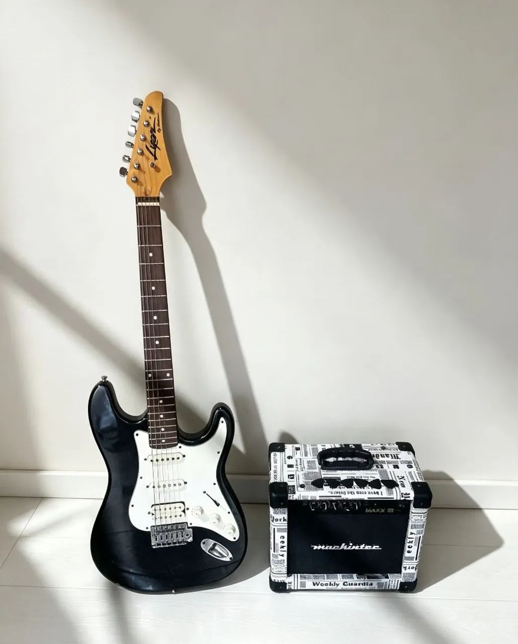 Kit guitarra e amplificador e cabo p10