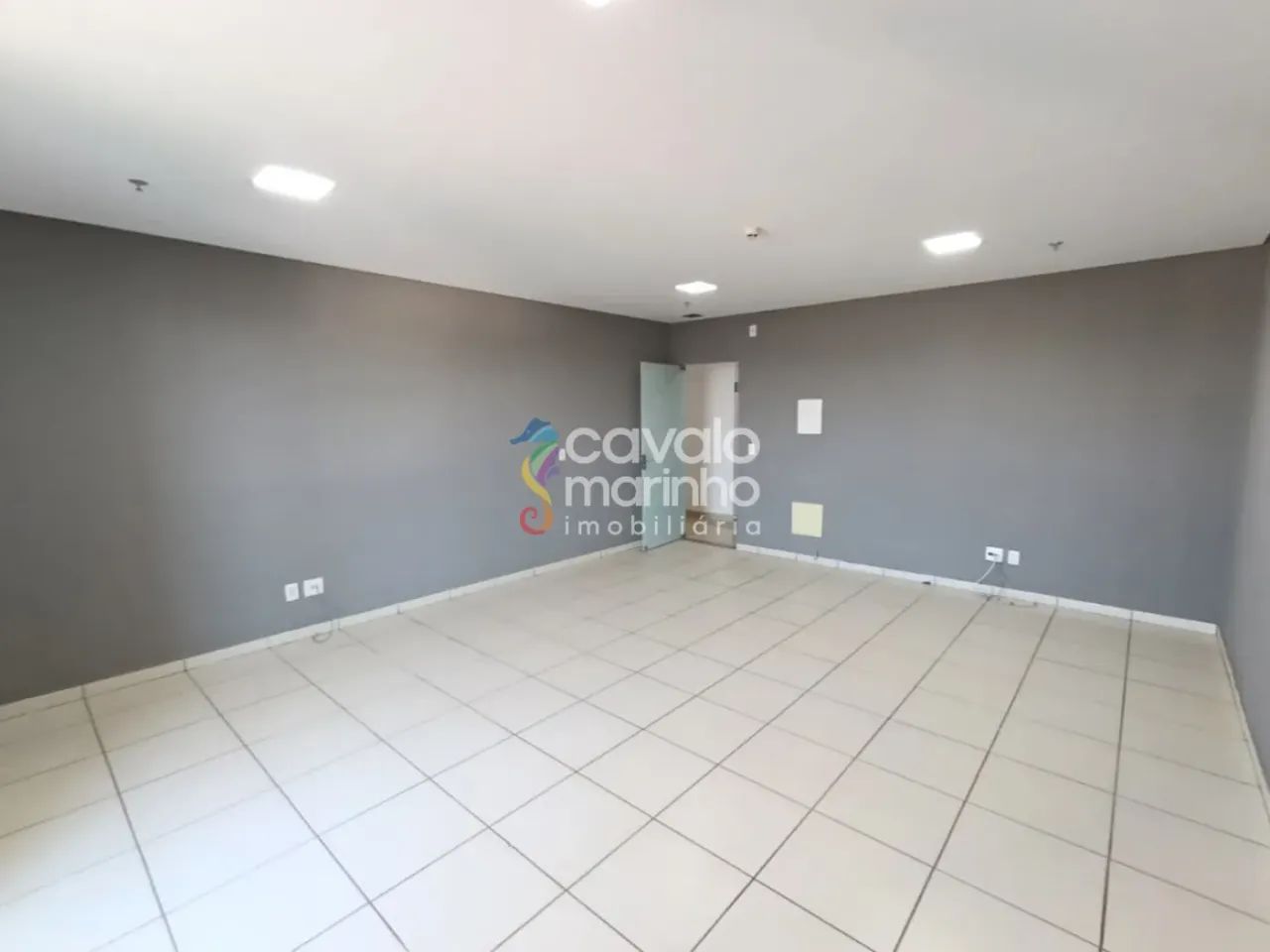 Sala comercial para alugar no Edifício New Office com 1 vaga, 37m² - Nova Ribeirânia. - Foto 4