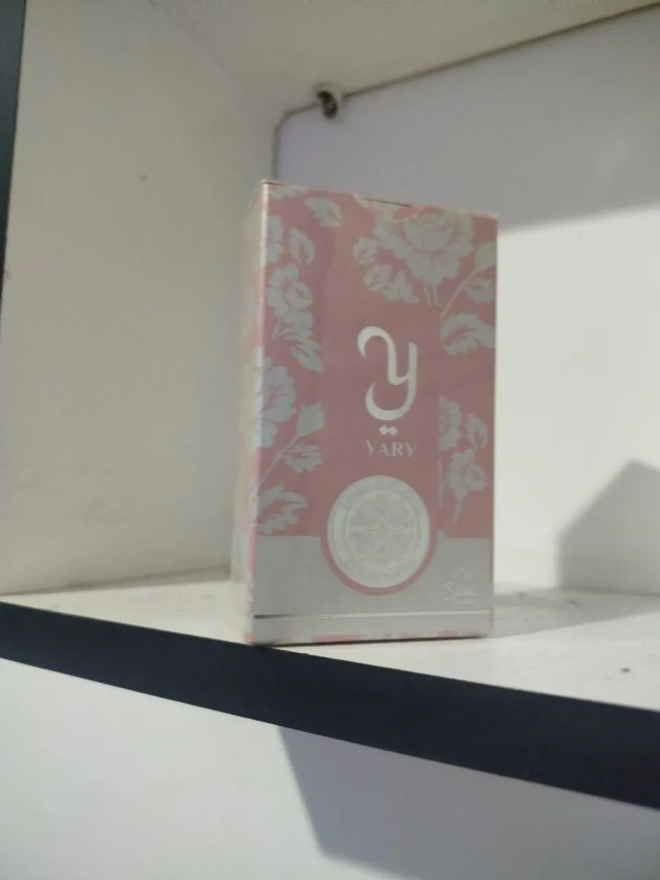 Perfumes ótima fixação.