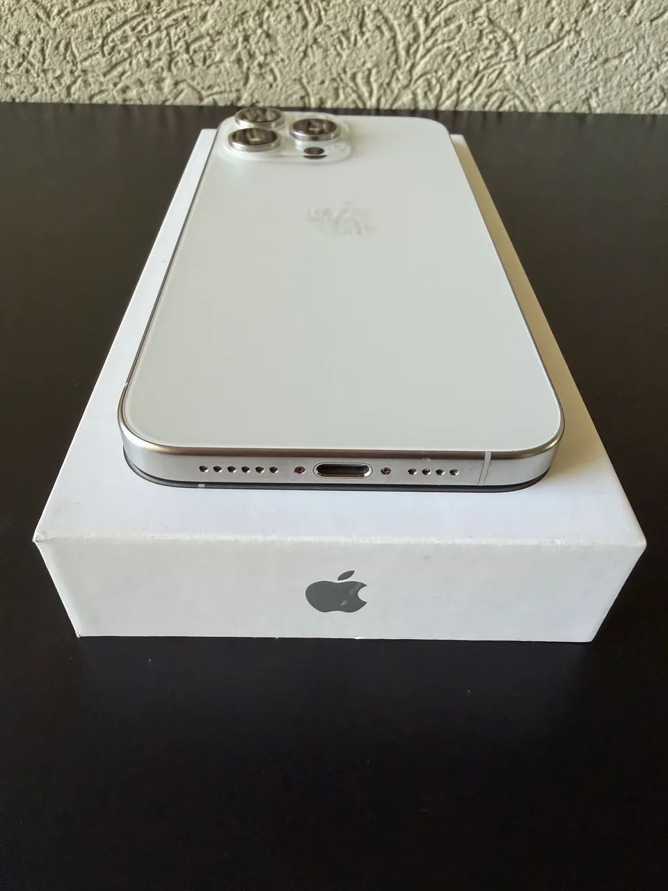 iPhone 15pro 256GB ホワイト Apple iPhone 15 Pro 256GB - Titânio | Extra