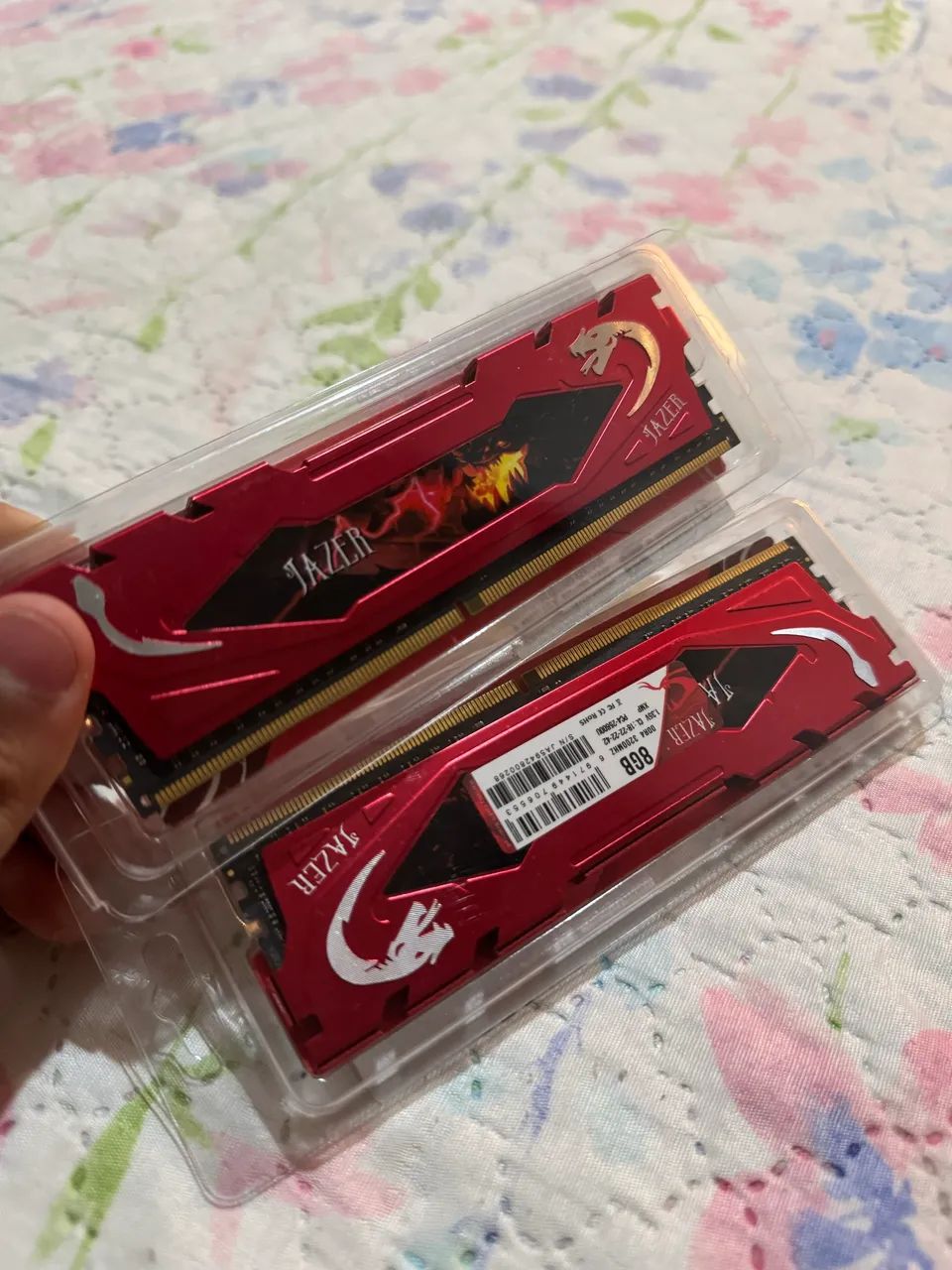 2X PENTES DE 8GB MEMÓRIA RAM!!!
