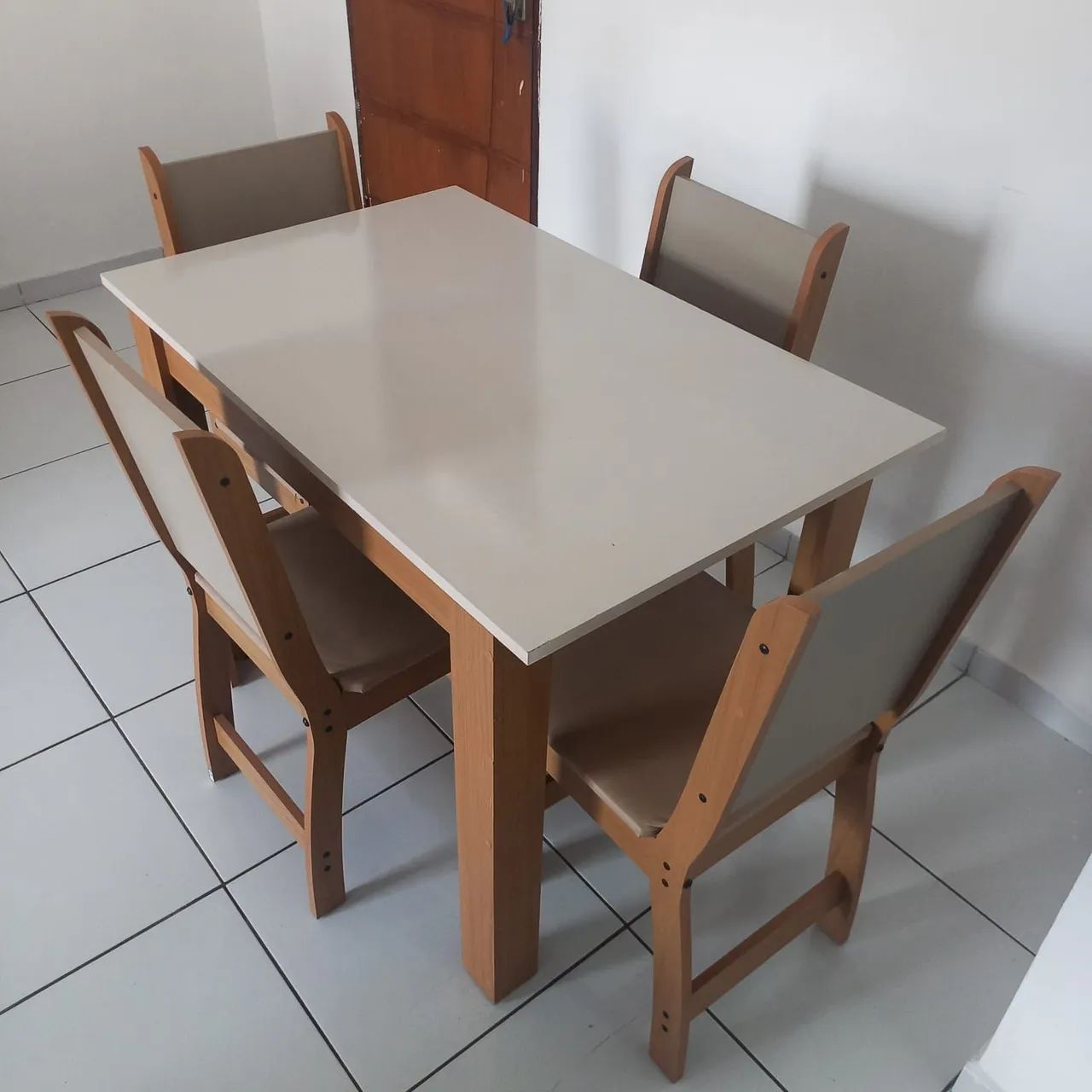 Mesa 4 lugares - Foto 2