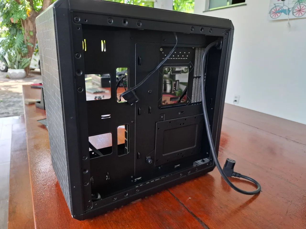 Gabinete Cooler Master Q500L MasterBox - Foto 5