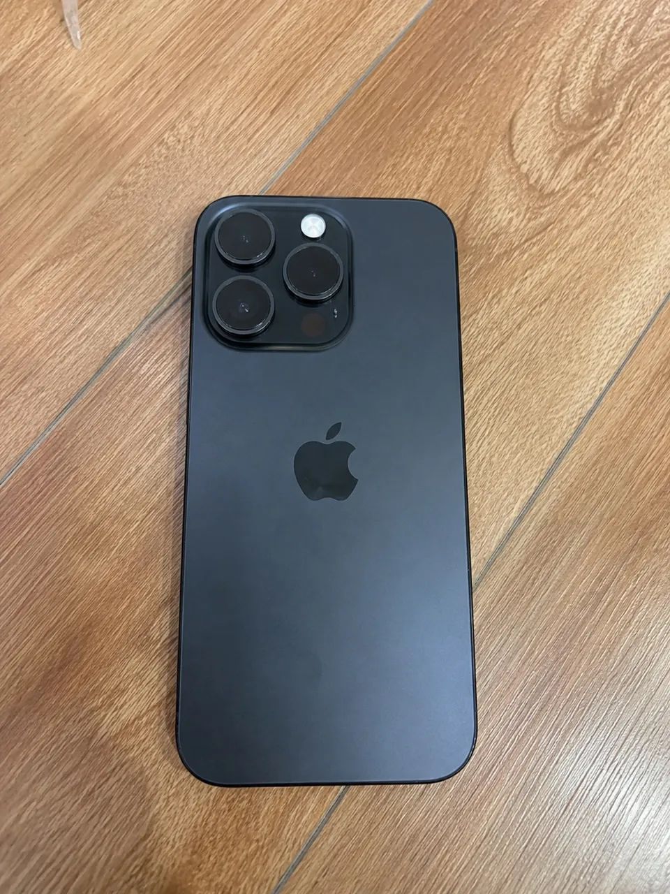     iPhone 15 Pro 128 GB - Foto 2