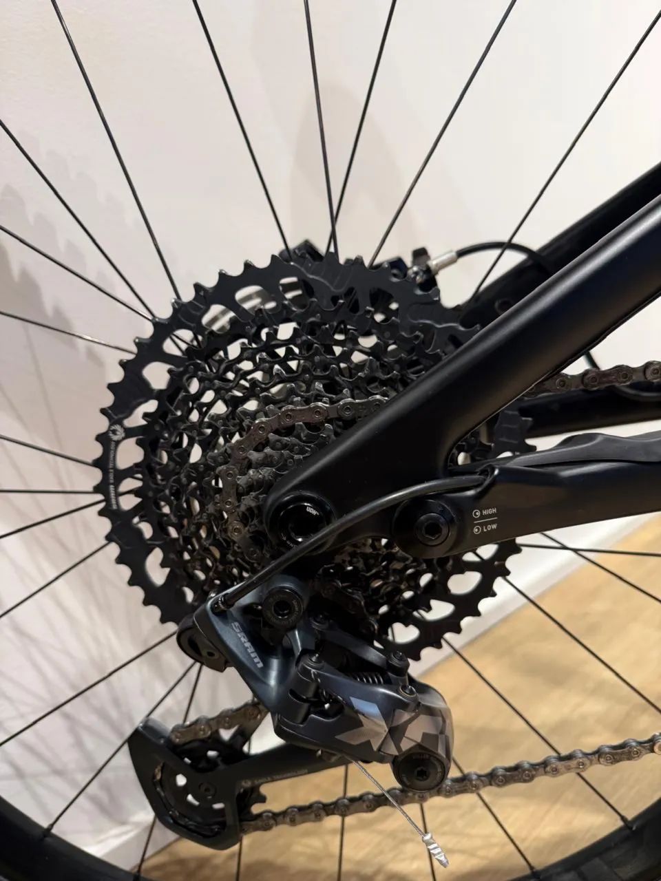 Specialized Turbo Levo Comp Carbon (s3). (Usado) - Foto 3
