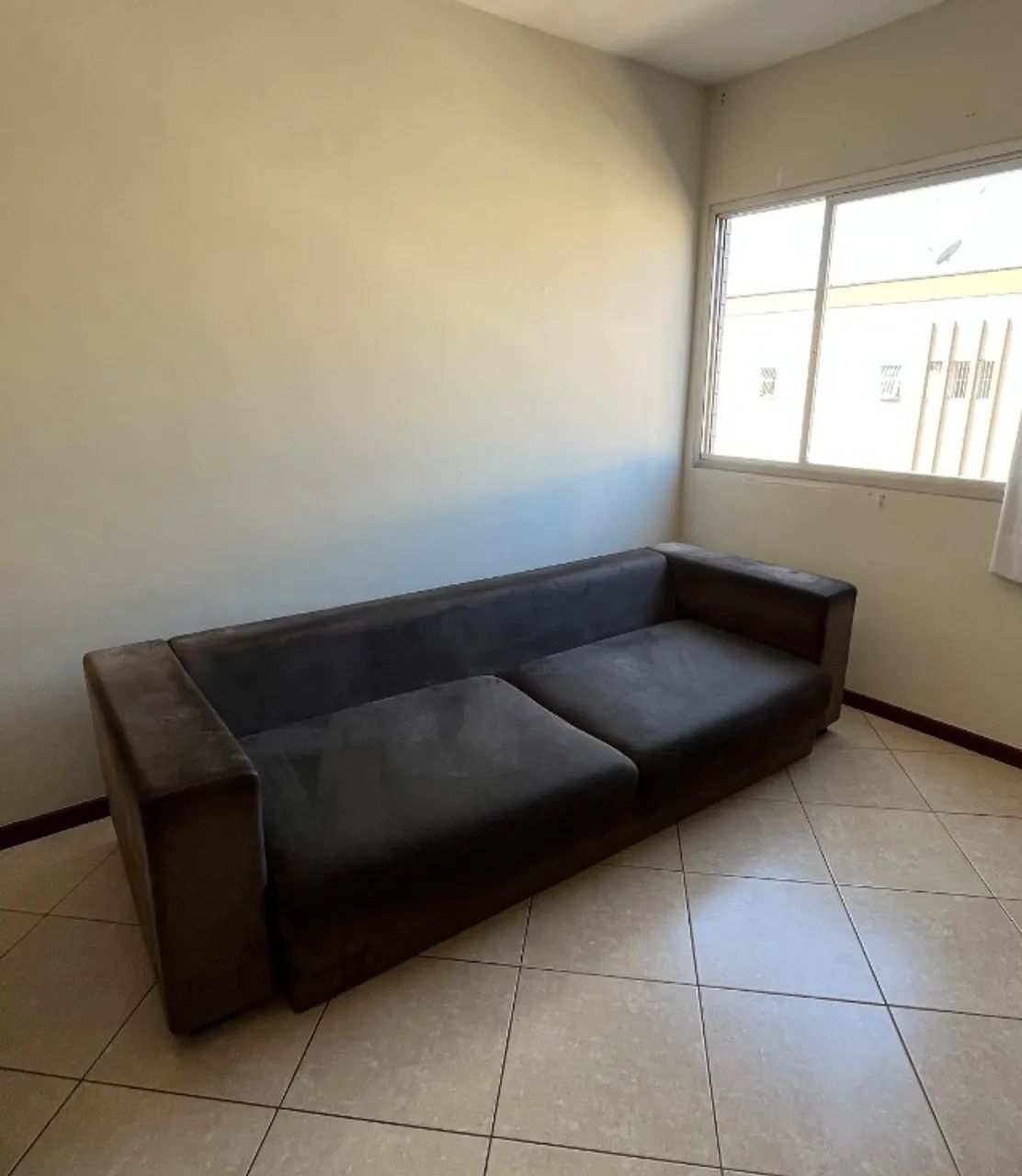 Sofá grande e confortável (Serve até como cama)! - Foto 3