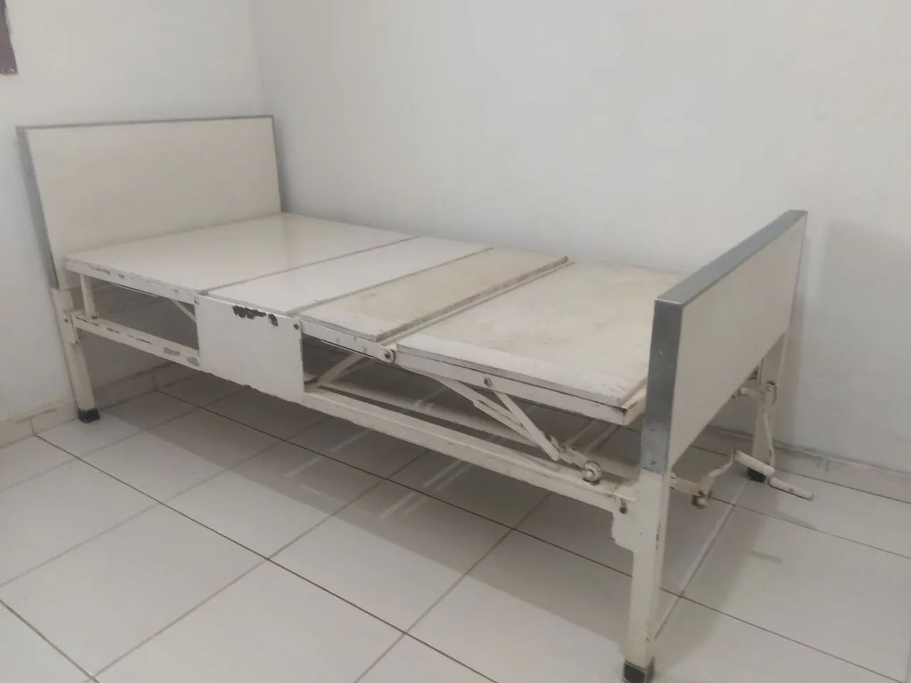 Cama articulada hospitalar  - Foto 2