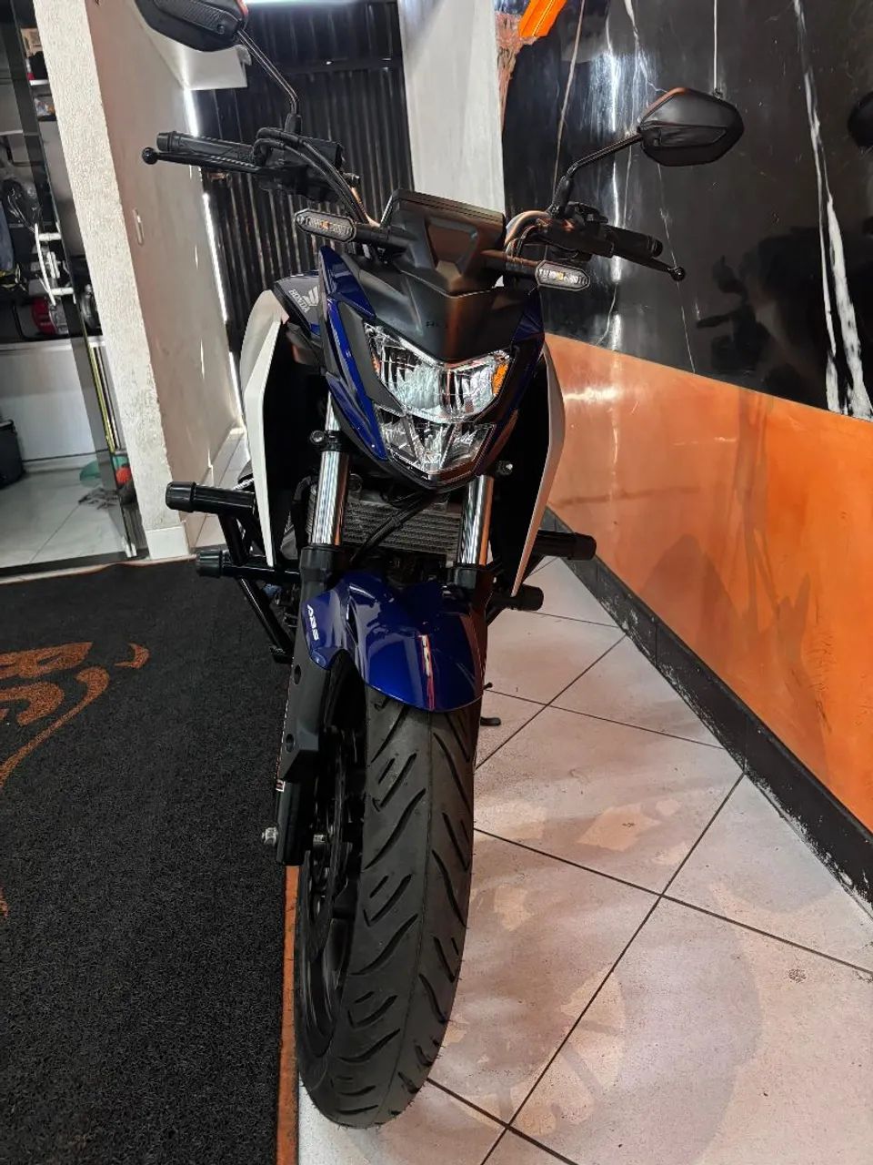 Cb 300 ABS 2025 extra com IPVA pago - Foto 5