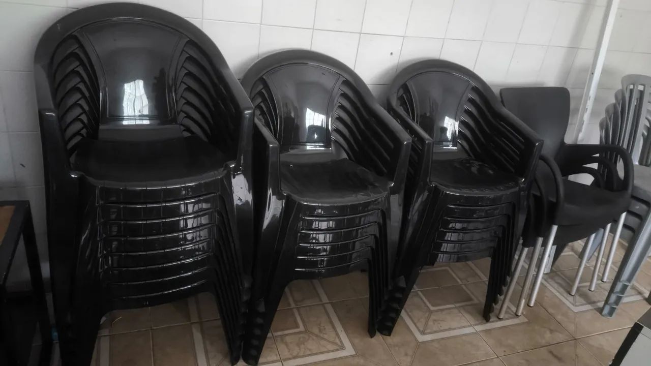 Vende-se um púlpito com Cadeiras  - Foto 4